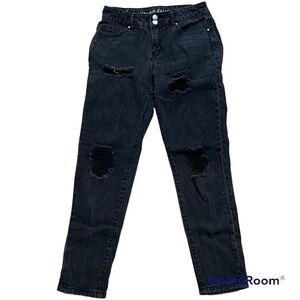 ALMOST Famous distressed black skinny denim jeans zipper two button fly, size 1.